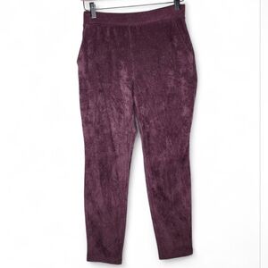 Lands End Stretch Velvet Corduroy Pants in Dark Plum Size S